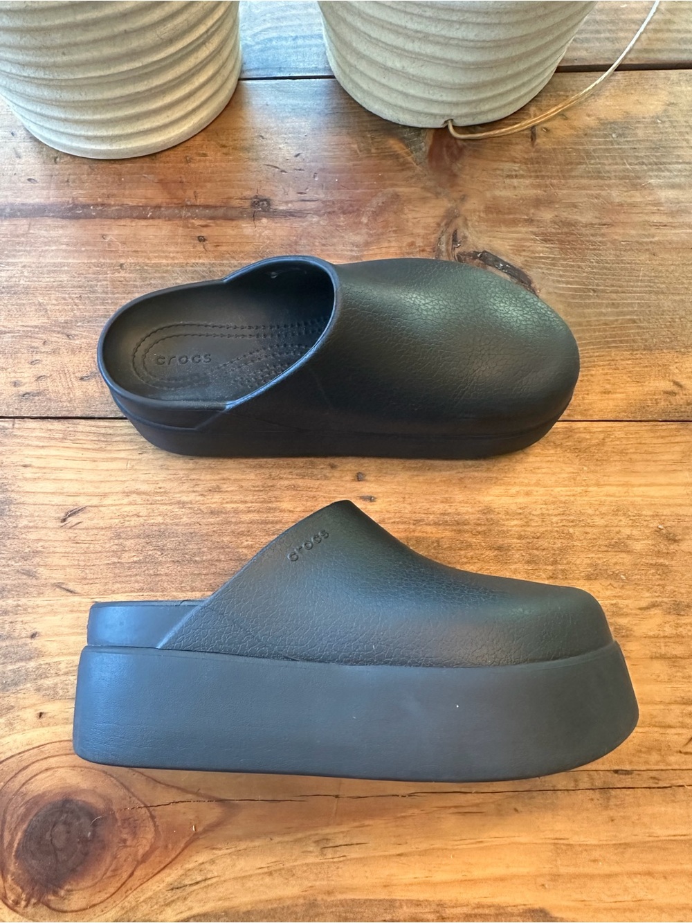 CROCS Platform Clog in Black Size 8